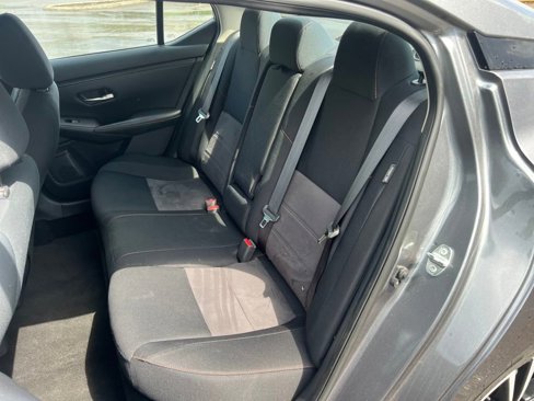Used 2021 Nissan Sentra SR image 18