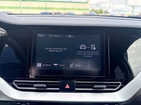Used 2022 Kia Niro LX image 23