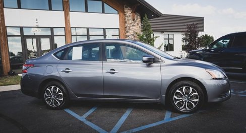 Used 2015 Nissan Sentra S image 18