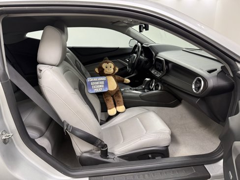 Used 2018 Chevrolet Camaro LT image 21