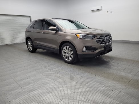 Used 2019 Ford Edge Titanium w/ Equipment Group 301A image 13