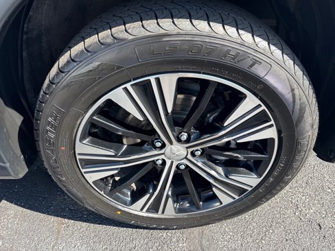 Used 2019 Mitsubishi Eclipse Cross SE image 9
