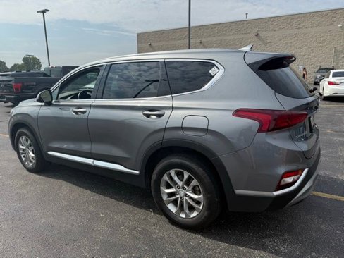Used 2019 Hyundai Santa Fe SEL image 4