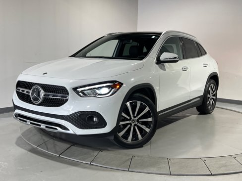 Used 2021 Mercedes-Benz GLA 250 4MATIC w/ Premium Package image 1