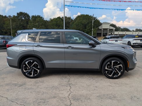 Used 2022 Mitsubishi Outlander SE image 5
