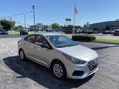 Used 2018 Hyundai Accent SE image 3