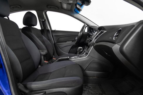 Used 2012 Chevrolet Cruze LT w/ RS Package image 26