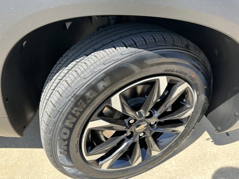 Used 2022 Chevrolet TrailBlazer LT w/ Driver Confidence Package image 5