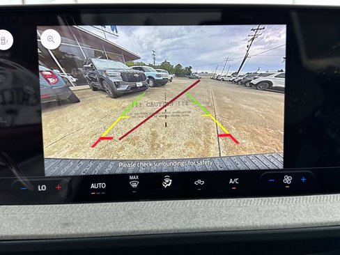New 2025 Ford Maverick XLT image 12