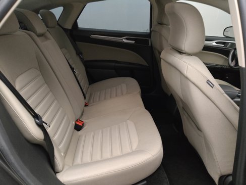 Used 2018 Ford Fusion S image 19