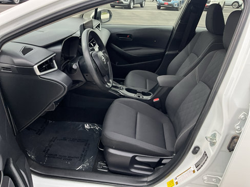 Used 2023 Toyota Corolla LE image 16