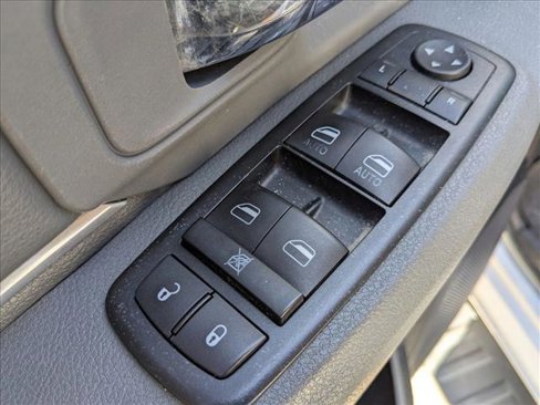 Used 2014 RAM 1500 Big Horn image 8