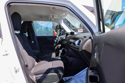 Used 2018 Jeep Renegade Sport w/ Power & Air Group image 10