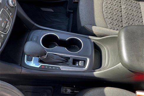 Used 2023 Chevrolet Equinox LT w/ LPO, Floor Liner Package image 18