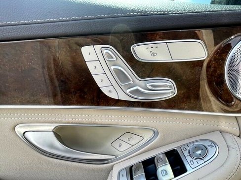 Used 2015 Mercedes-Benz C 300 4MATIC Sedan w/ Multimedia Package image 10