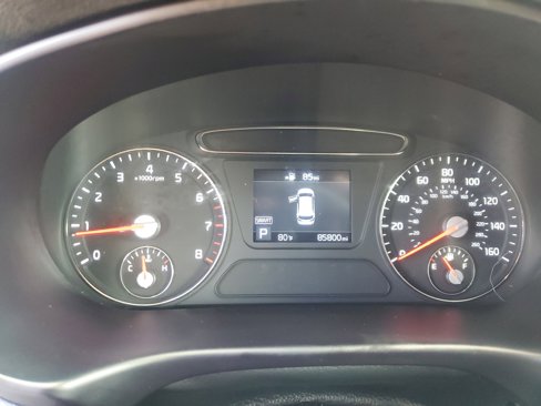 Used 2020 Kia Sorento LX image 24