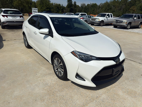 Used 2019 Toyota Corolla XLE image 2
