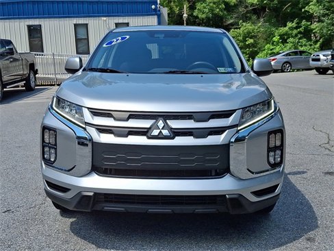 Used 2022 Mitsubishi Outlander Sport ES image 3