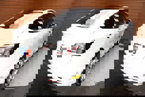 Used 2022 Tesla Model 3 image 21