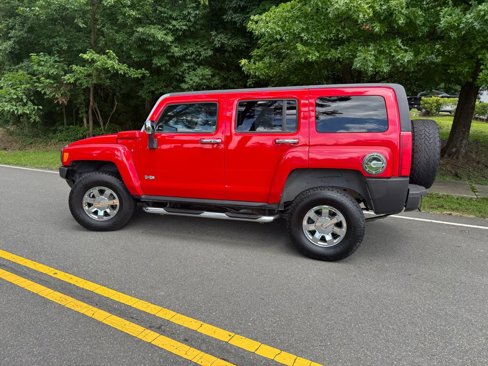 Used 2006 HUMMER H3 image 12
