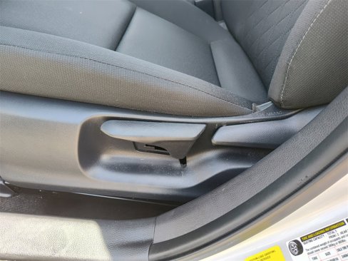 Used 2023 Toyota Corolla LE image 23
