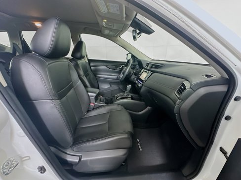 Used 2017 Nissan Rogue SL image 31