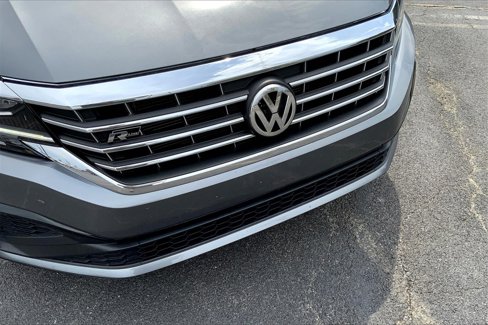 Used 2021 Volkswagen Passat 2.0T R-Line image 31