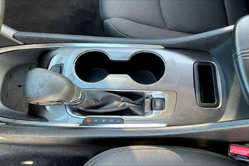 Used 2022 Chevrolet Malibu LT image 15