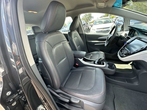 Used 2020 Chevrolet Bolt Premier w/ Infotainment Package image 19