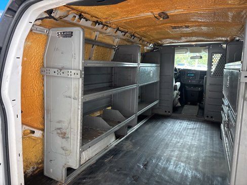 Used 2020 Chevrolet Express 2500 w/ Driver Convenience Package image 8