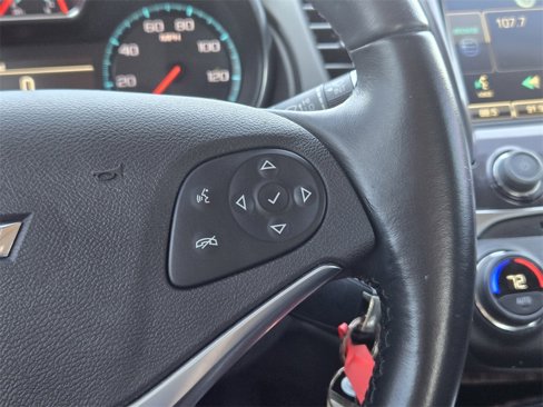 Used 2015 Chevrolet Impala LT w/ Convenience Package image 22