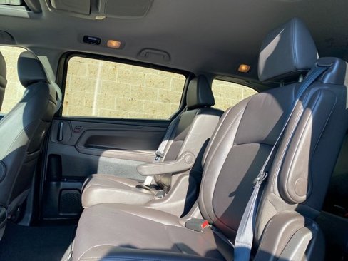 Used 2018 Honda Odyssey EX-L image 13