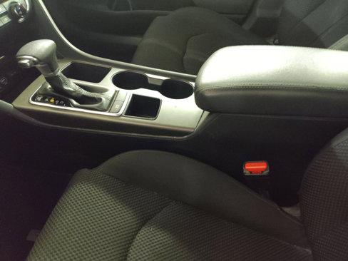 Used 2020 Kia Optima LX image 26