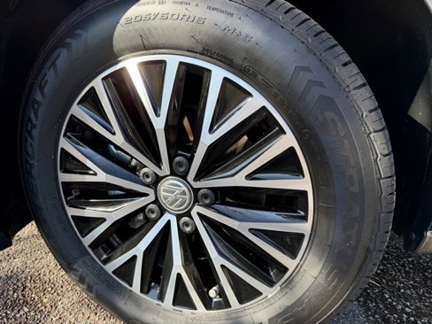 Certified 2021 Volkswagen Jetta SE image 30