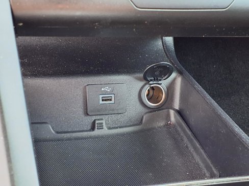 Used 2018 Ford Fusion S w/ Equipment Group 101A image 11