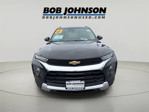 Used 2023 Chevrolet TrailBlazer LT w/ Convenience Package image 2