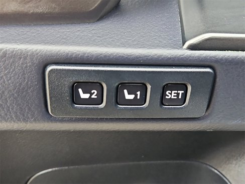 Used 2023 Lexus GX 460 image 21