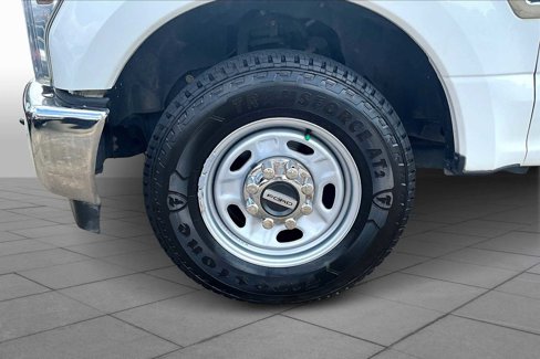 Used 2019 Ford F250 XL w/ Power Equipment Group image 10