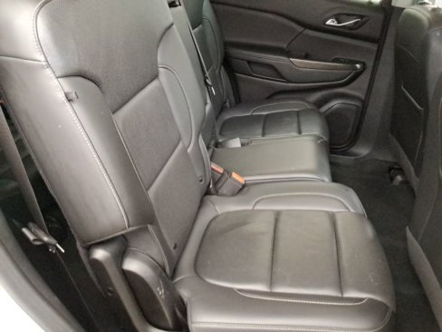Used 2023 GMC Acadia SLT image 15