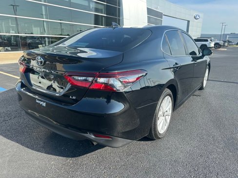 Used 2024 Toyota Camry LE image 19