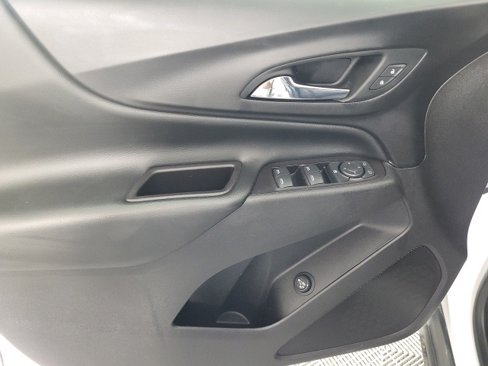 Used 2020 Chevrolet Equinox LT image 20