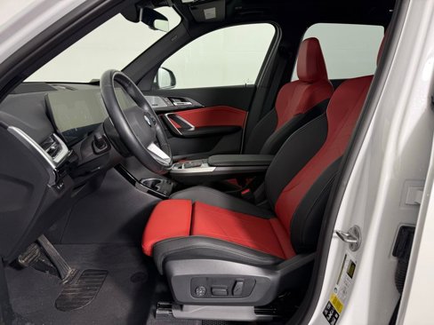 Certified 2023 BMW X1 xDrive28i image 11
