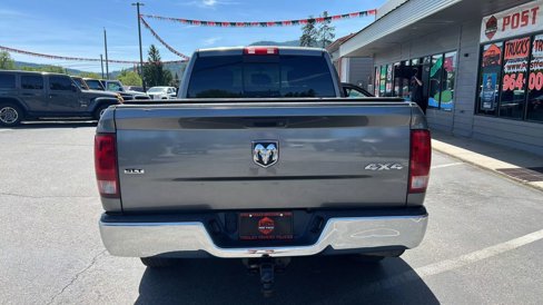 Used 2011 RAM 1500 SLT image 2