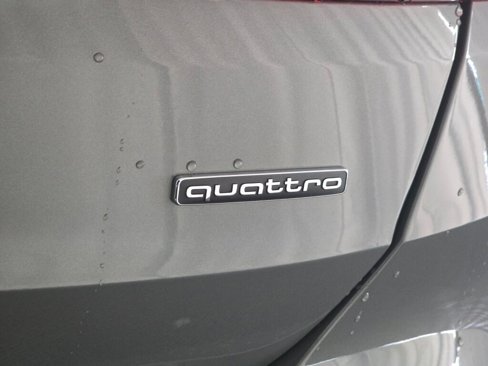 Used 2022 Audi Q3 2.0T Premium w/ Convenience Package image 31