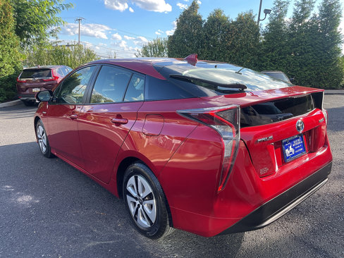 Used 2016 Toyota Prius Three image 6