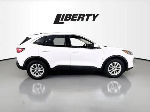 Used 2021 Ford Escape SE image 8