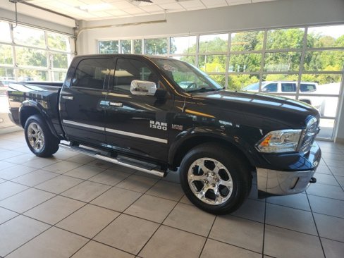 Used 2018 RAM 1500 Laramie w/ Convenience Group image 6