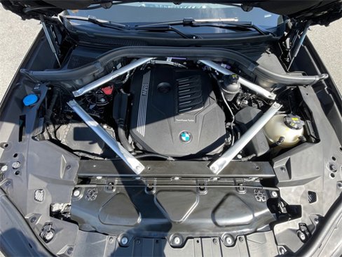 Used 2022 BMW X5 xDrive40i image 24