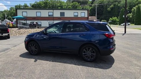Used 2022 Chevrolet Equinox RS w/ LPO, Floor Liner Package image 7