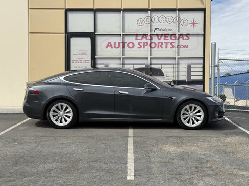 Used 2016 Tesla Model S 90D image 6